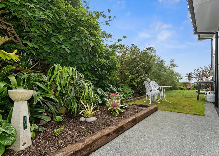River Rest - Ruakaka Holiday Home